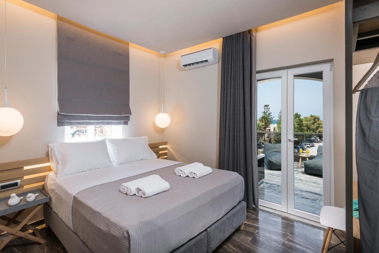 Sun Ray Luxury Apartments Agia Marina  Ngoại thất bức ảnh