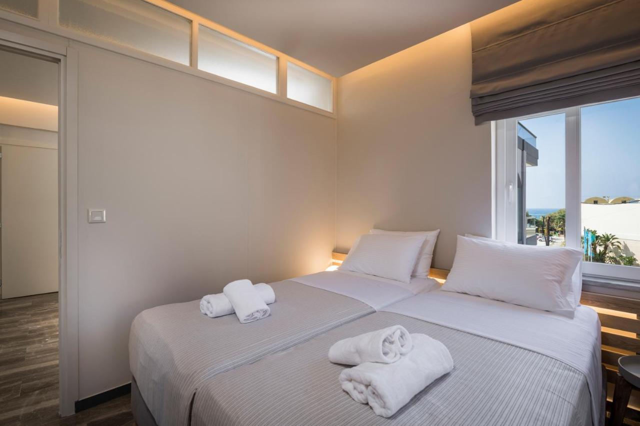 Sun Ray Luxury Apartments Agia Marina  Ngoại thất bức ảnh
