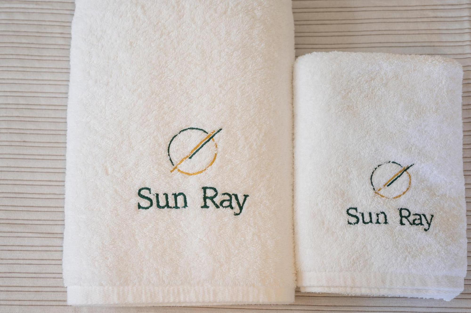 Sun Ray Luxury Apartments Agia Marina  Phòng bức ảnh